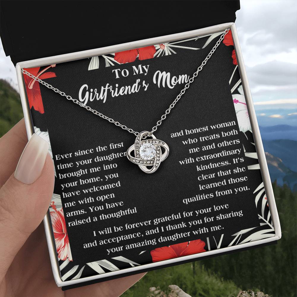 To My Girlfriend's Mom Forever Grateful Necklace