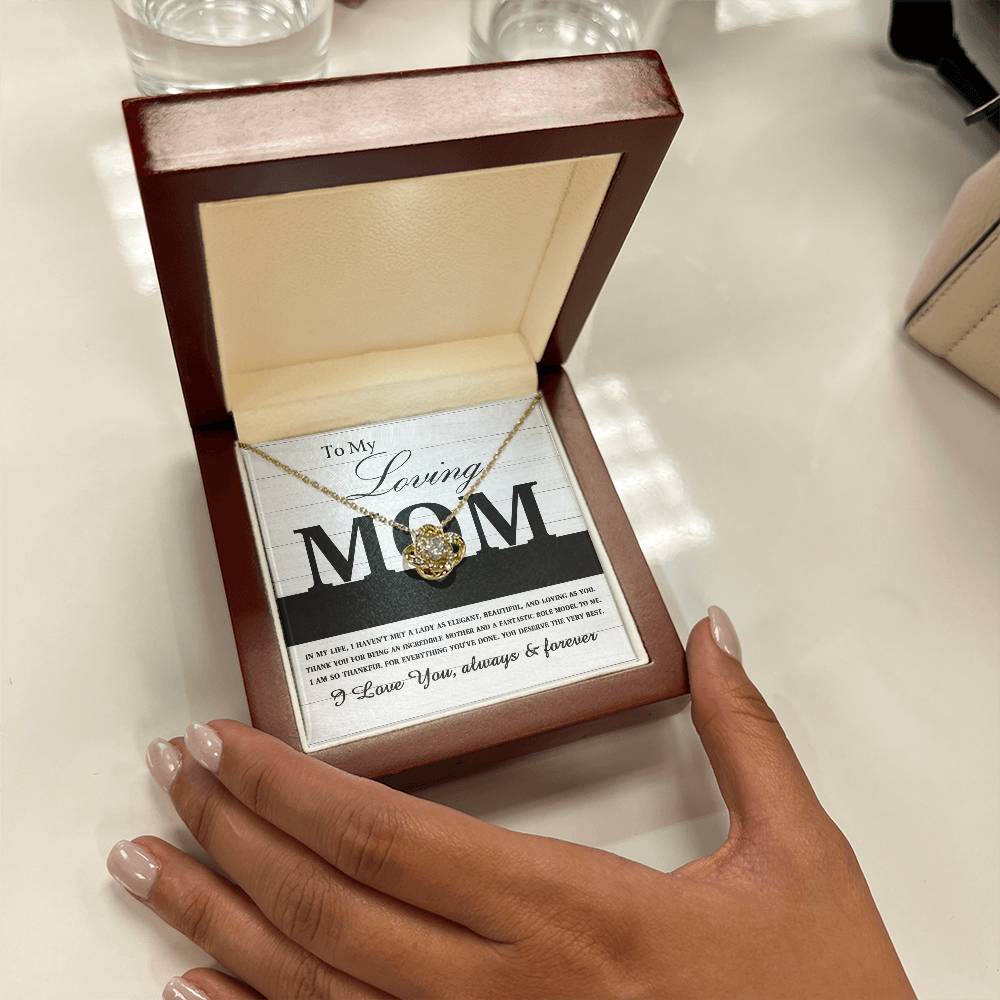 To My Loving Mom Necklace