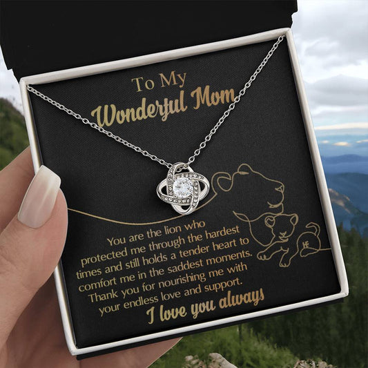 To My wonderful Lion Mom Necklace
