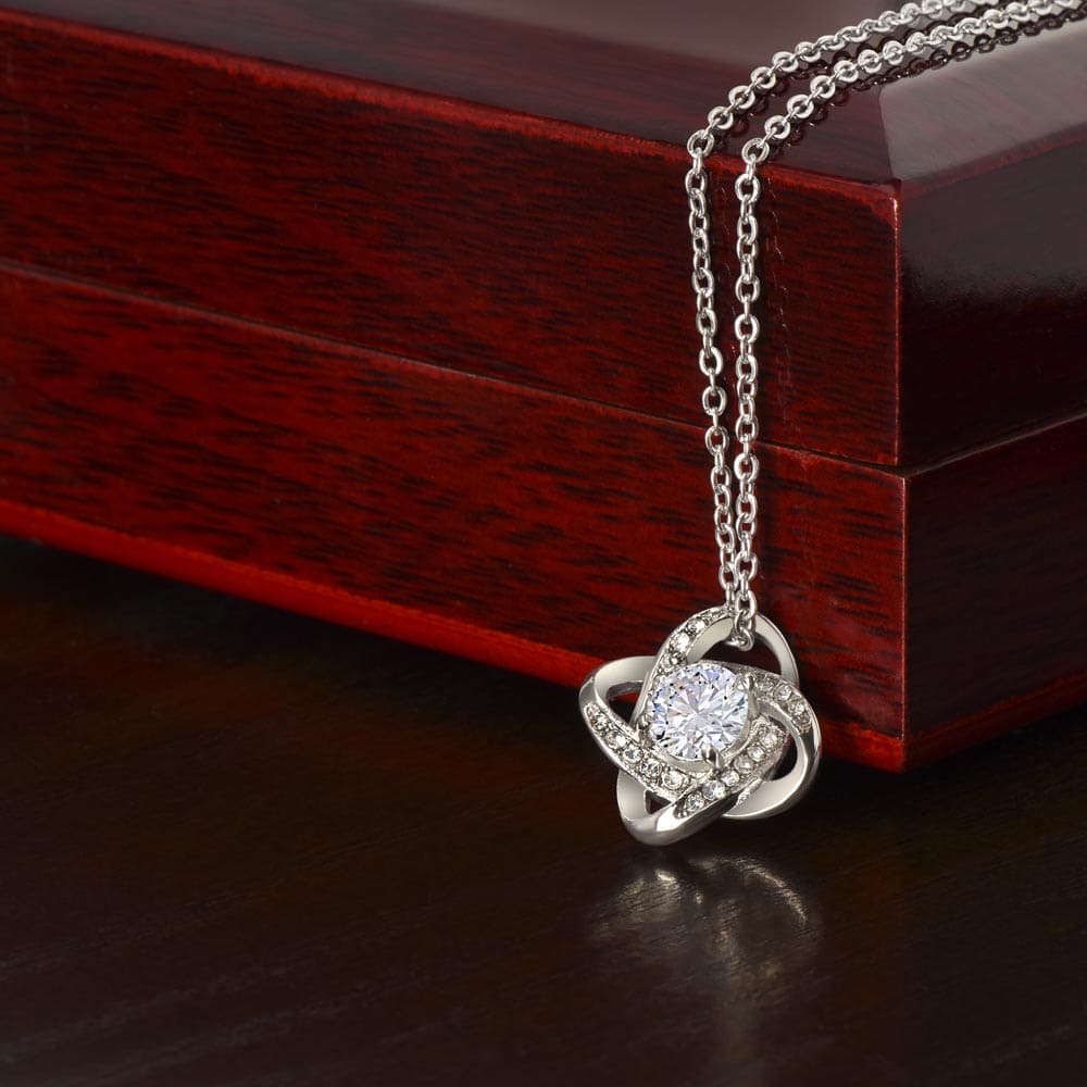 To my wonderful Daughter | Love Knot Necklace